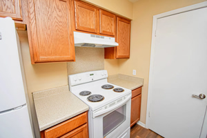 Creekside-Village 02